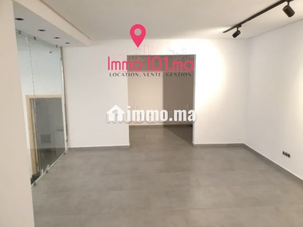 location-local-commercial-a-hay-riad-prestigia-big-1