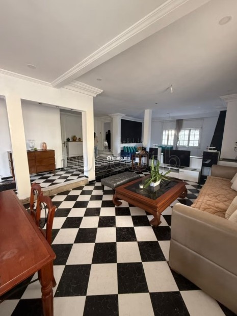 Rez de chaussée d'une villa à louer - Location Immobilier - Casablanca - photo 5