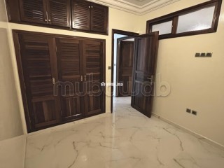 Appartement Refait à Neuf de 132m2 à 2 Mars - Appartement à louer - Casablanca