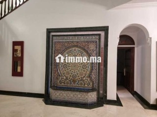 Belle villa a vendre derrière clinique jnane - Villa à vendre - Casablanca