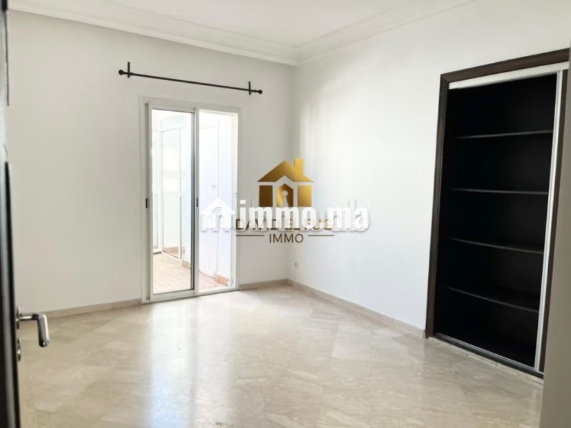 Superbe appartement lumineux au cœur de Racine - Location Immobilier - Casablanca - photo 3
