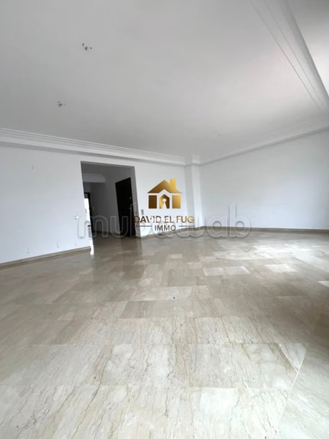 Superbe appartement lumineux au cœur de Racine - Location Immobilier - Casablanca - photo 5