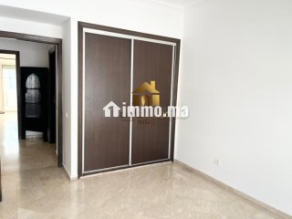 Superbe appartement lumineux au cœur de Racine - Appartement à louer - Casablanca