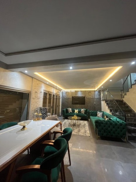 Villa meublée à vendre – 360 m² couverts - Vente Immobilier - Autre - photo 3