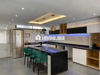 Villa meublée à vendre – 360 m² couverts - Villa à vendre - Autre