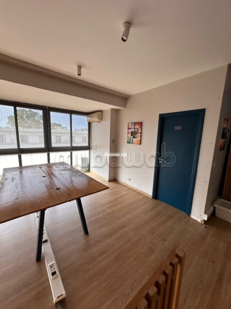 Bel appartement à vendre à Mers Sultan. Surface de 82 m². Conciergerie à disposition, système de climatisation - Vente Immobilier - Casablanca - photo 3