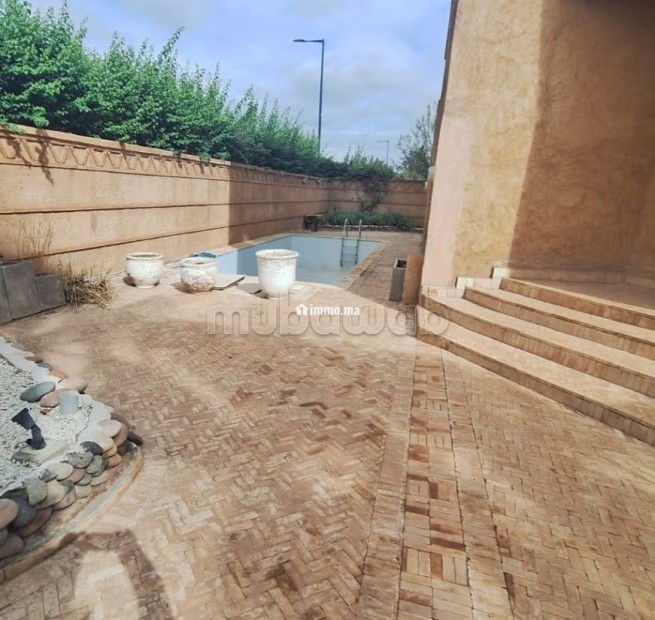 Location vide villa de 600m2 à Targa - Location Immobilier - Marrakech - photo 1