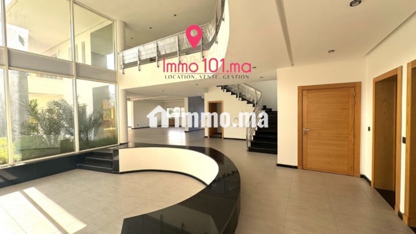 villa-moderne-a-vendre-a-souissi-big-5