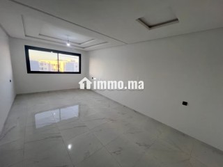 Appartement en location à Harhoura. 2 chambres agréables. Porte blindée et résidence sécurisée - Appartement à louer - Harhoura