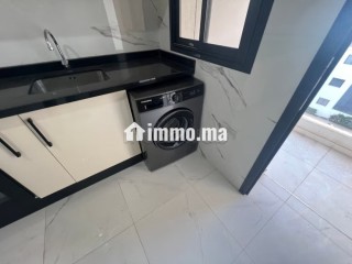 Appartement en location à Harhoura. 2 chambres agréables. Porte blindée et résidence sécurisée - Appartement à louer - Harhoura
