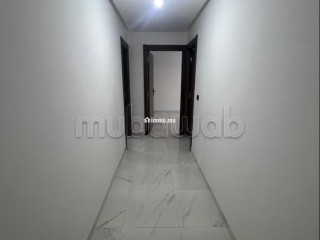 Appartement en location à Harhoura. 2 chambres agréables. Porte blindée et résidence sécurisée - Appartement à louer - Harhoura
