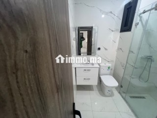 Appartement en location à Harhoura. 2 chambres agréables. Porte blindée et résidence sécurisée - Appartement à louer - Harhoura