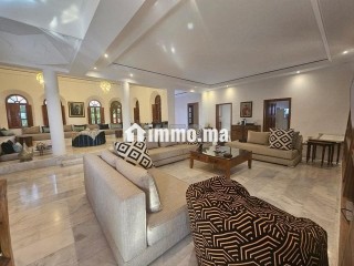 Villa d’exception à Targa avec piscine et jardin - Villa à vendre - Marrakech