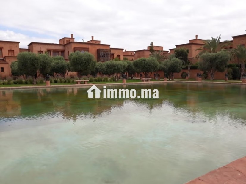 Superbe villa à vendre de 374m² à Agdal - Vente Immobilier - Marrakech - photo 1
