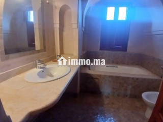Superbe villa à vendre de 374m² à Agdal - Villa à vendre - Marrakech