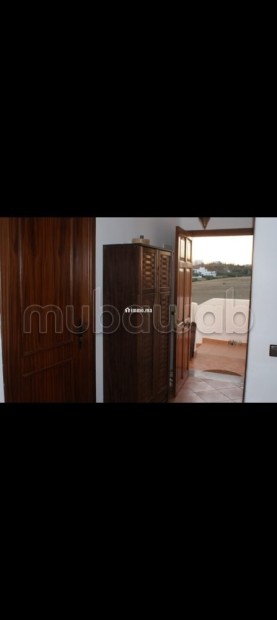 Location d'un appartement à M'Diq. Superficie 60 m². Places de stationnement et terrasse - Vente Immobilier - Cap Negro - photo 5