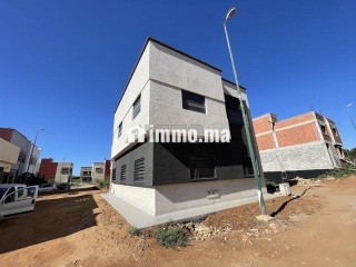 Propriété 200m à Vendre - Maison à vendre - Kenitra