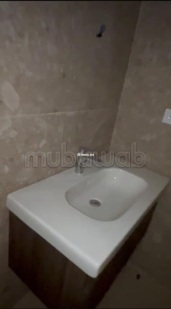 À louer – Spacieux bureau dans une résidence haut - Location Immobilier - Marrakech - photo 8
