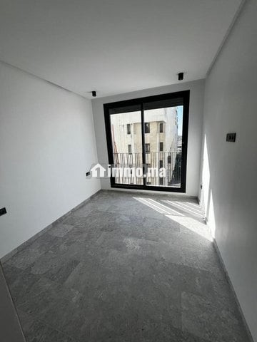 Bel appartement vide de 57 m² à Abdelmoumen - Location Immobilier - Casablanca - photo 1
