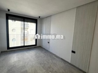 Bel appartement vide de 57 m² à Abdelmoumen - Appartement à louer - Casablanca