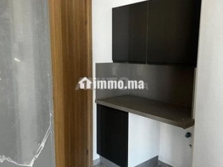 Bel appartement vide de 57 m² à Abdelmoumen - Appartement à louer - Casablanca