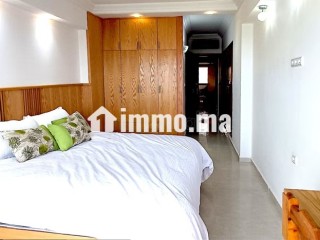 App 156m² traversant lumineux aéré - Appartement à louer - Rabat