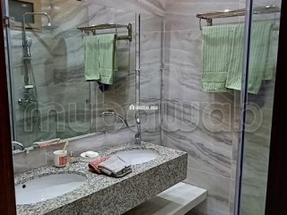 App 156m² traversant lumineux aéré - Appartement à louer - Rabat