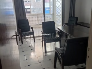 Opportunité: 200m² 3 chambres avec cour A rénover - Appartement à vendre - Casablanca