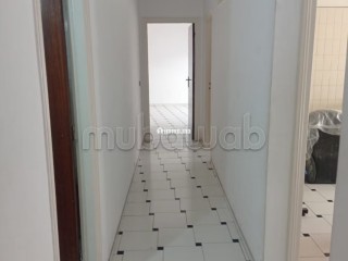 Opportunité: 200m² 3 chambres avec cour A rénover - Appartement à vendre - Casablanca