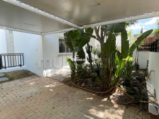 Villa en location à Basatine El menzeh SOUISSI - Villa à louer - Rabat