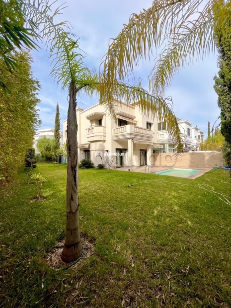 À louer: villa meublée avec piscine à la ville verte - Location Immobilier - Bouskoura - photo 1
