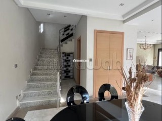 À louer: villa meublée avec piscine à la ville verte - Villa à louer - Bouskoura