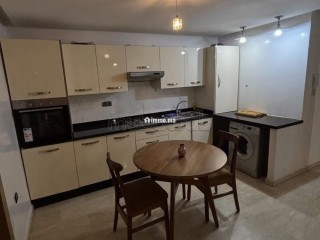 Appartement de vacances à louer à Azrou. 3 pièces confortables. Salon Marocain, sécurité - Appartement à vendre - Azrou