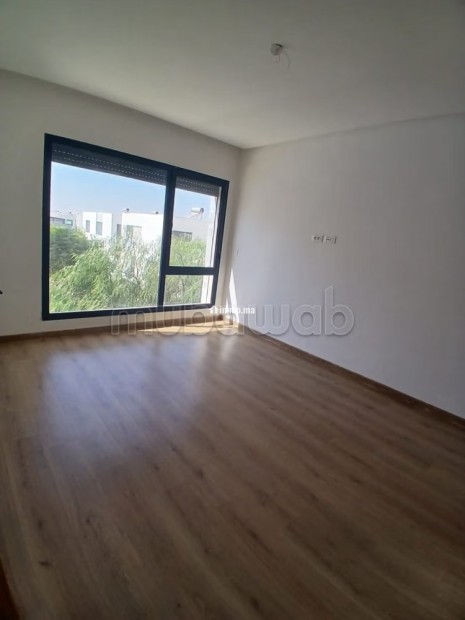 Appart Duplex 180m A La Ville Vert Bouskoura - Location Immobilier - Bouskoura - photo 4