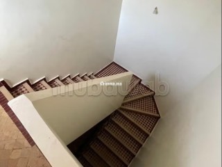 Villa de haut standing à louer à Hay Targa. Superficie 260 m². Concierge et climatisation - Villa à louer - Marrakech