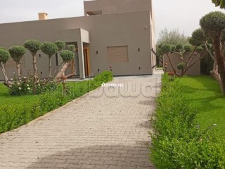 Splendide villa à vendre à Route de Fez. 5 grandes pièces - Villa à vendre - Marrakech