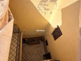 Riad en requisition à la vente à Derb Bomba Bab Doukala. Surface totale 56 m² - Villa à vendre - Marrakech