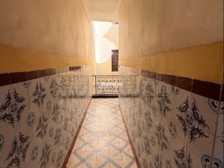 Riad en requisition à la vente à Derb Bomba Bab Doukala. Surface totale 56 m² - Villa à vendre - Marrakech