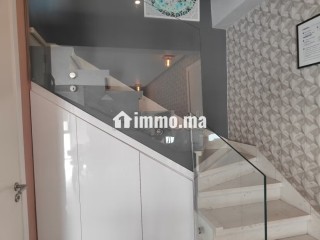 Duplex en vente à Racine. 3 pièces confortables - Appartement à vendre - Casablanca