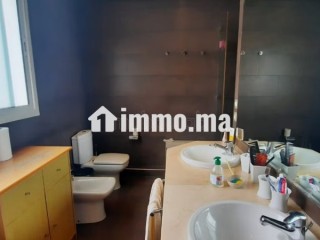 Duplex à l'achat à Racine. 5 grandes pièces - Appartement à vendre - Casablanca