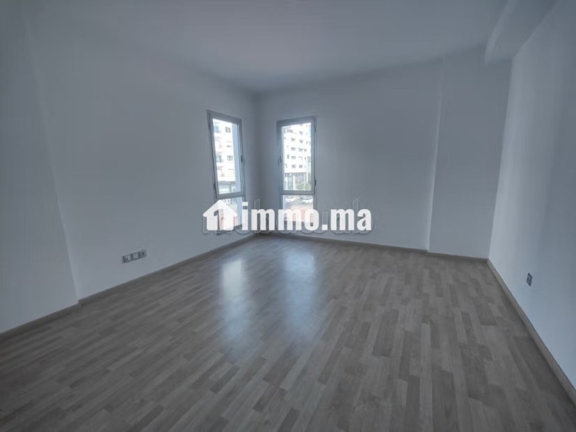 Beaux bureaux à vendre sur Racine bd Anfa Superficie 110 m² - Vente Immobilier - Casablanca - photo 5