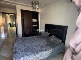 Louez cet appartement à Bourgogne Ouest. 2 grandes pièces. Meublé - Appartement à louer - Casablanca