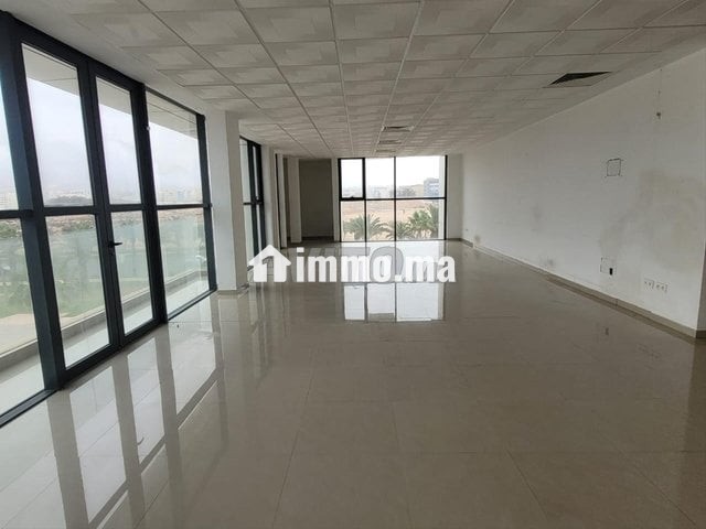 Bureau de 111m² d'angle à vendre à Agadir bay - Vente Immobilier - Agadir - photo 1