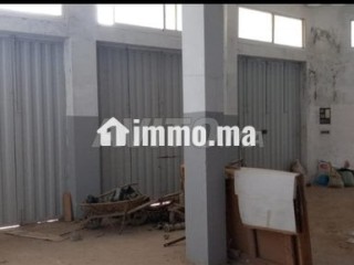 Magasin 110 m2 Gzenaya Tanger - Local commercial à vendre - Tanger