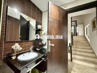 Triplex 283 m² à vendre Harhoura-Temara - Maison à vendre - Temara