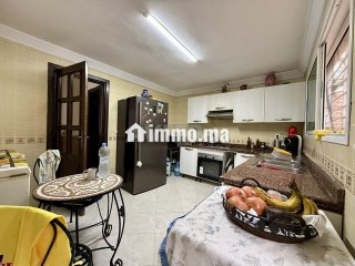 Triplex 283 m² à vendre Harhoura-Temara - Maison à vendre - Temara