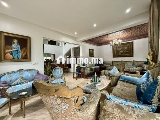 Triplex 283 m² à vendre Harhoura-Temara - Maison à vendre - Temara