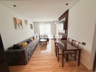 Louez cet appartement à Belvédère. 1 belle chambre. Résidence avec concierge, climatisation générale - Appartement à louer - Casablanca