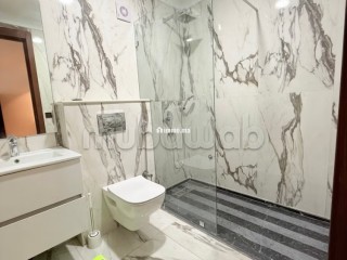 Louez cet appartement à Belvédère. 1 belle chambre. Résidence avec concierge, climatisation générale - Appartement à louer - Casablanca