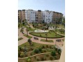 APPART 91m MEUBLÉ face carrefour 2CH 2SDB TERRASSE - miniature 3